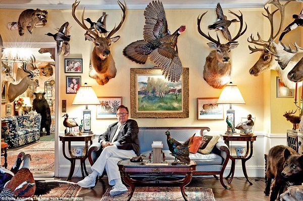 美國名流Gregory Speck在曼哈頓的家中收藏許多標本，現在要一同出售。　取自網路